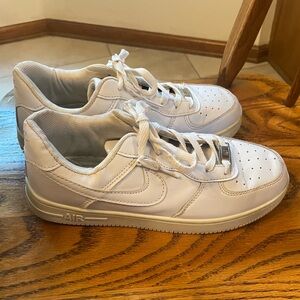 Boys Nike Air Force 1 White sneakers size 7
